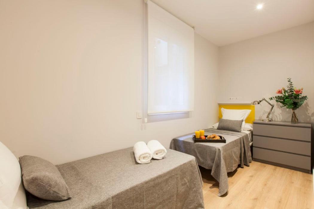Perfectly Located 4Bed 4Bath Apartment In Barcelona 3 1 Екстериор снимка